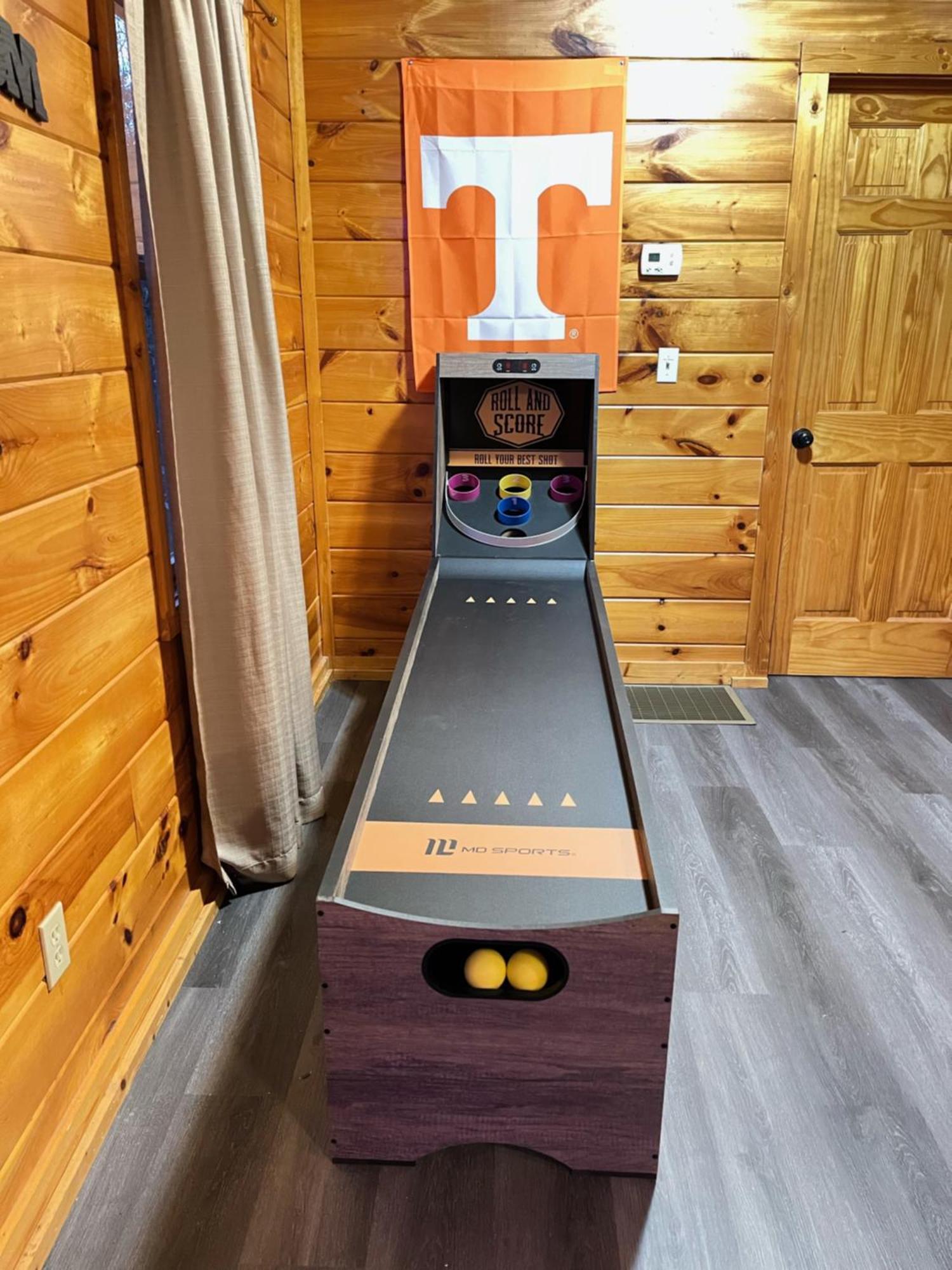 Smokey Mountain Retreat, Hot Tub, Game Room, Sleeps 8! Gatlinburg Exteriér fotografie
